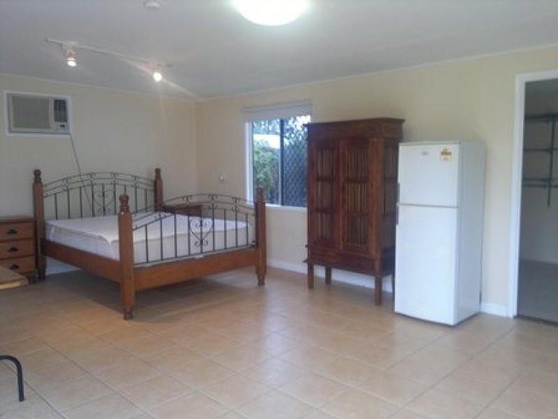 10 Keith Hamilton Street, West Mackay QLD 4740