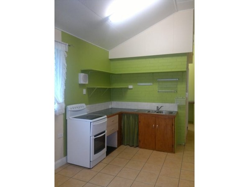 10 Keith Hamilton Street, West Mackay QLD 4740