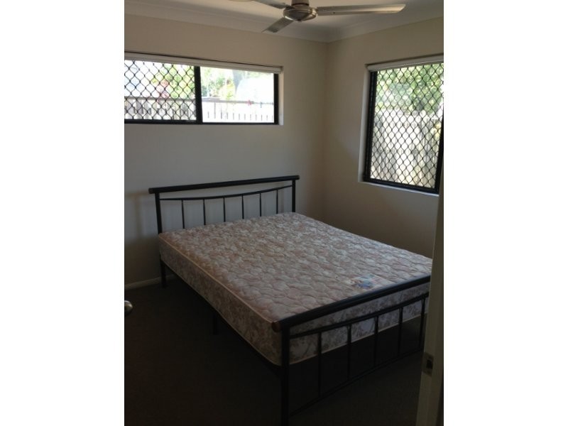 24 Botha Street, Blacks Beach QLD 4740