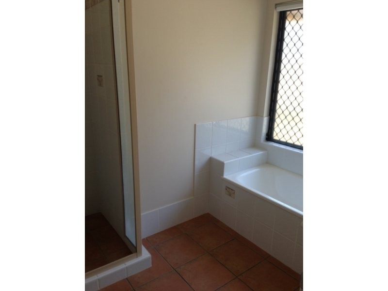 24 Botha Street, Blacks Beach QLD 4740