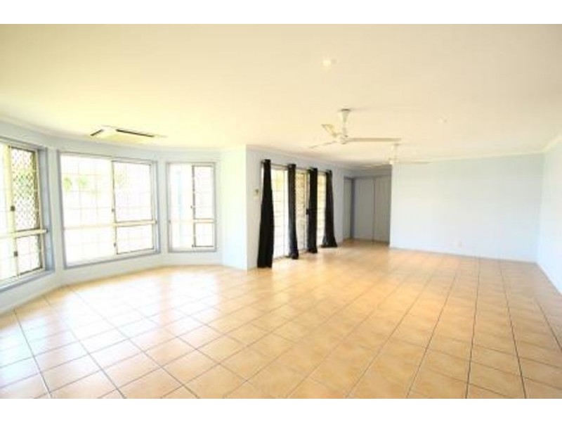 105 Phillip Street, Mount Pleasant QLD 4740