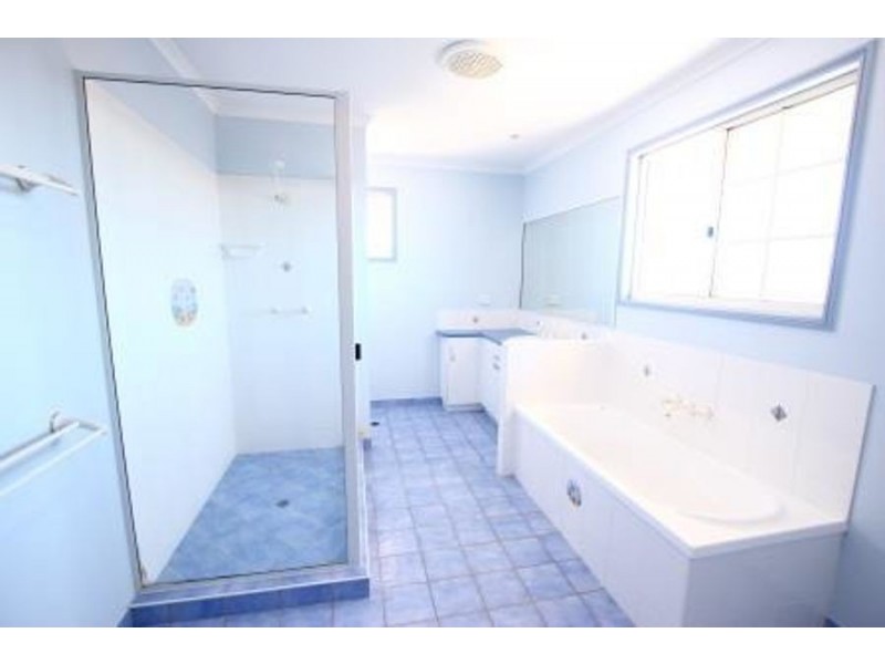 105 Phillip Street, Mount Pleasant QLD 4740