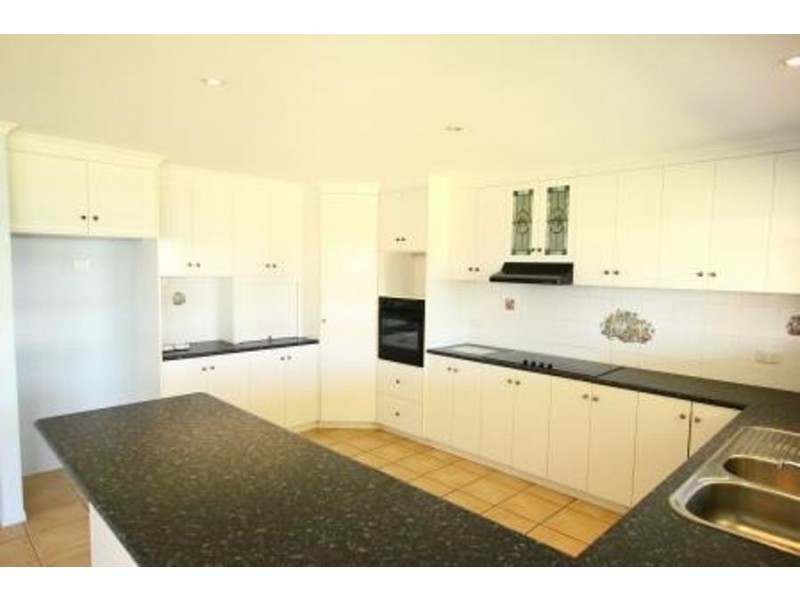 105 Phillip Street, Mount Pleasant QLD 4740