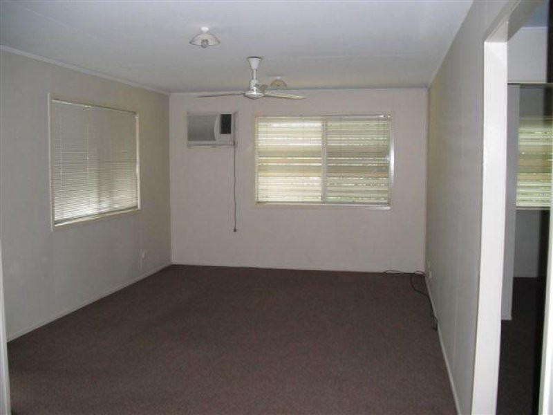 26 Singleton Street, Dysart QLD 4745