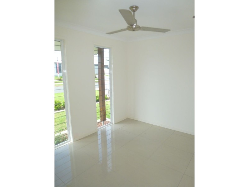 31 Sonoran Drive, Rural View QLD 4740