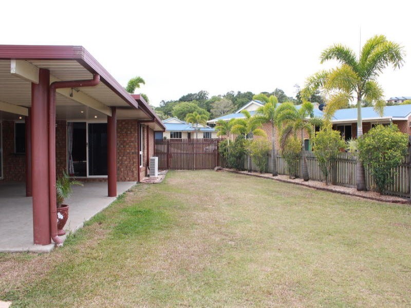 3 Foxtail Court, Glenella QLD 4740