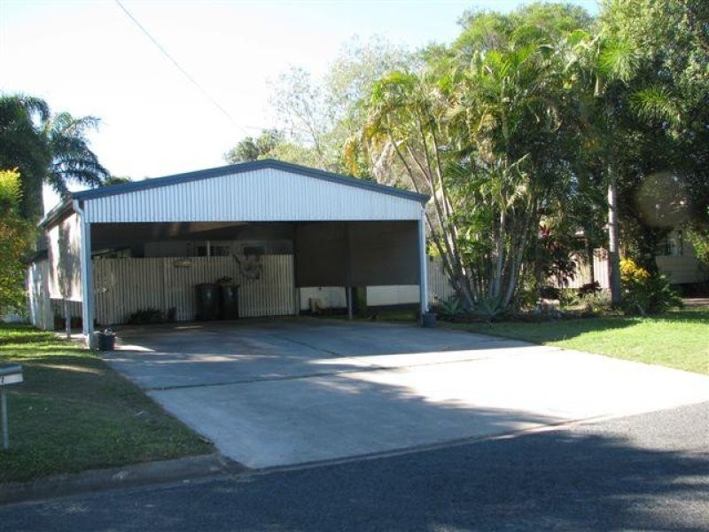 7 Spring Crescent, Dysart QLD 4745