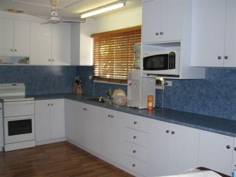 7 Spring Crescent, Dysart QLD 4745