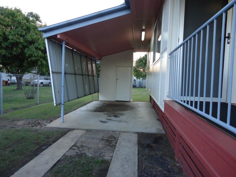 9 Queen Elizabeth Drive, Dysart QLD 4745