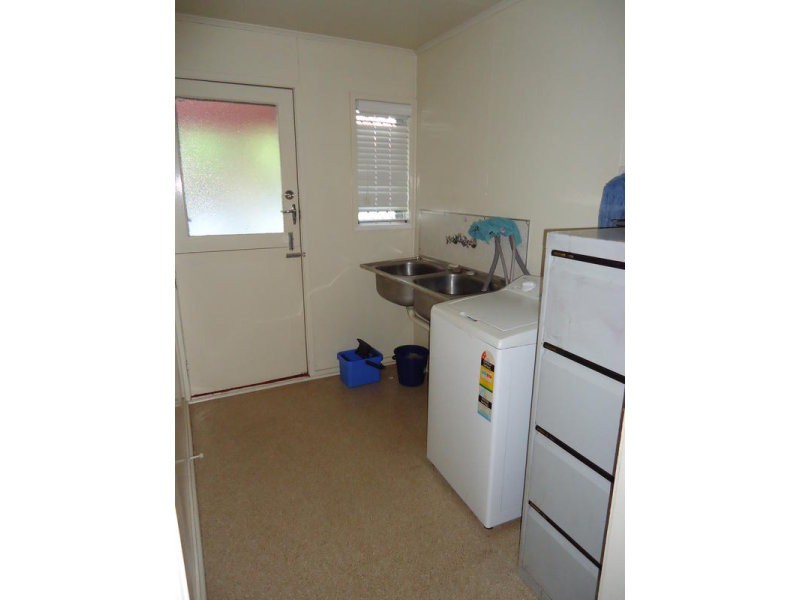 9 Queen Elizabeth Drive, Dysart QLD 4745