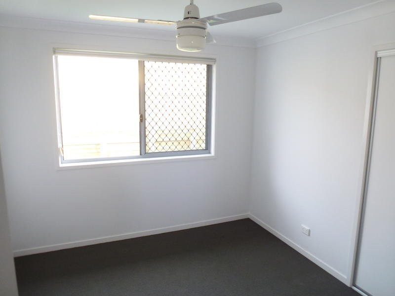2 Bonney Street, Rural View QLD 4740