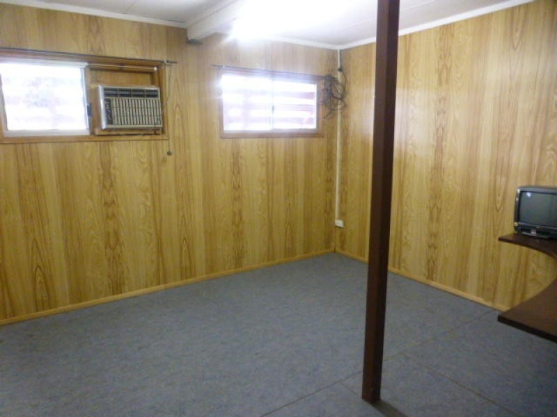 17 Powell Street, Dysart QLD 4745