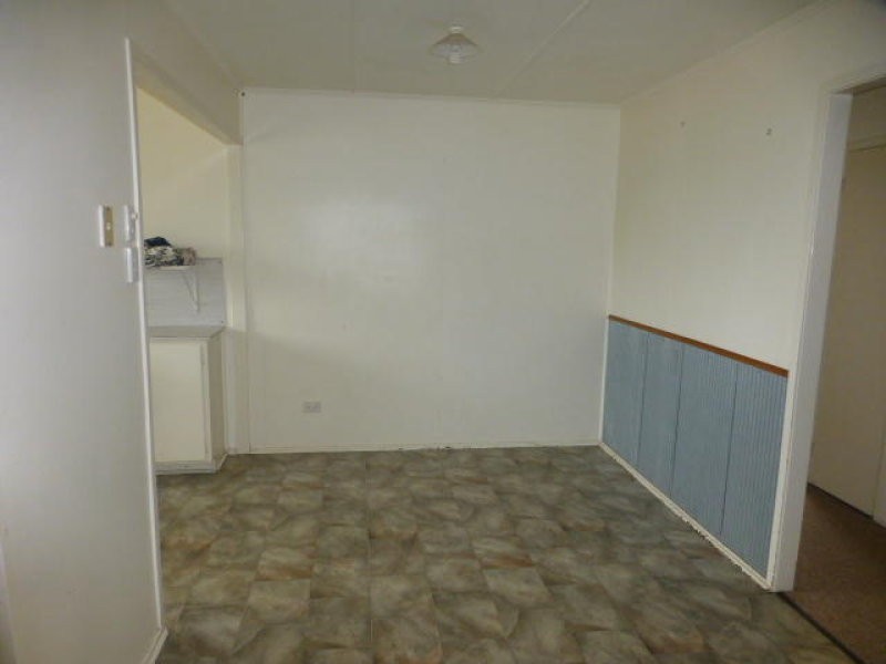 4 Mclennan Court, Dysart QLD 4745