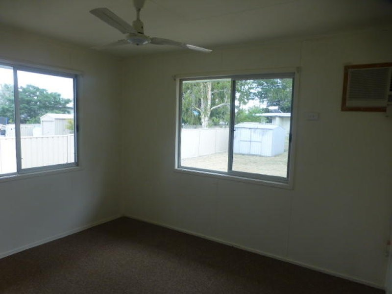4 Mclennan Court, Dysart QLD 4745