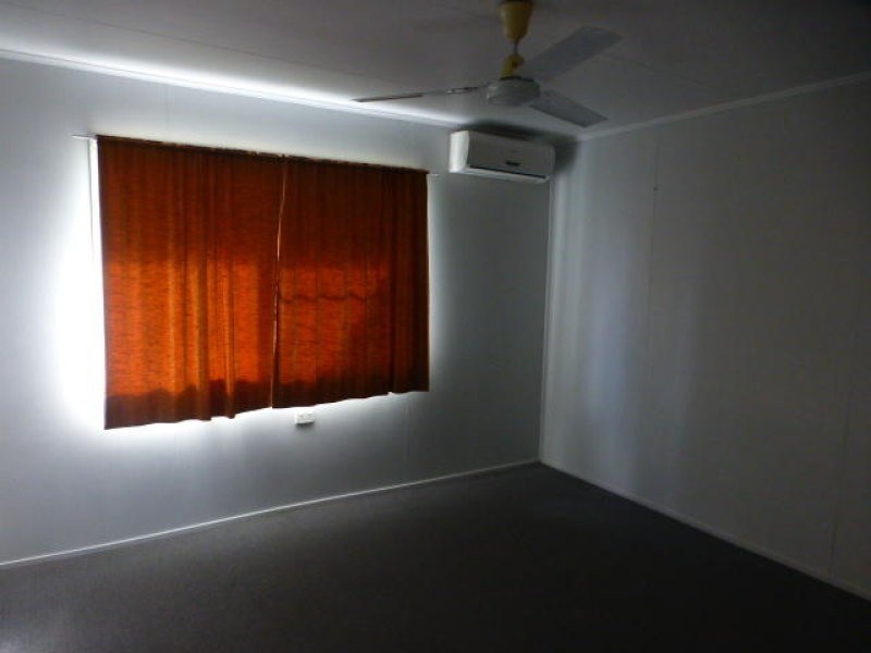 14 Scott Street, Dysart QLD 4745