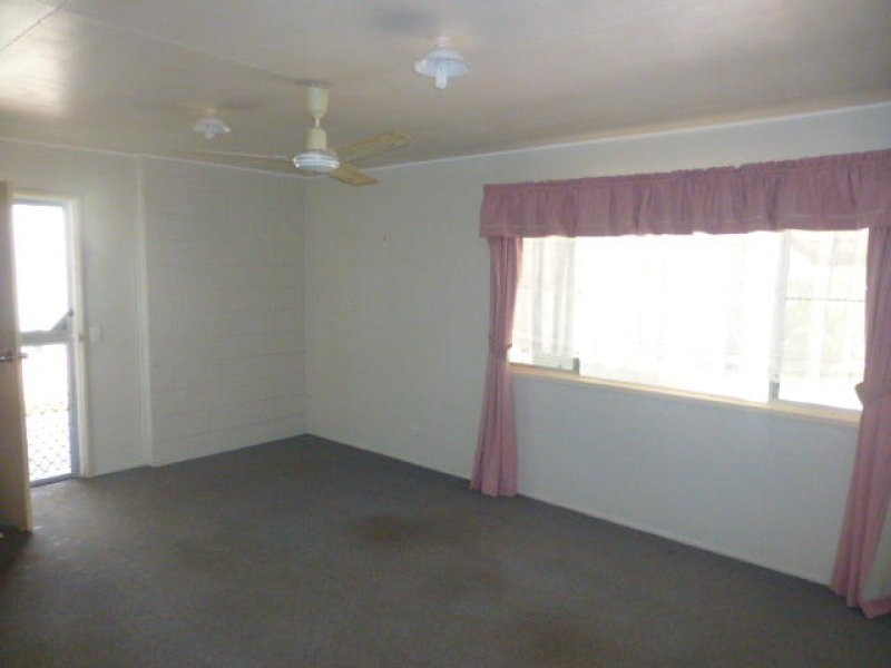 59 Beardmore Crescent, Dysart QLD 4745