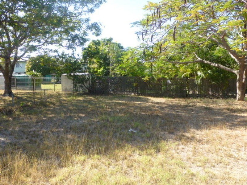 59 Beardmore Crescent, Dysart QLD 4745