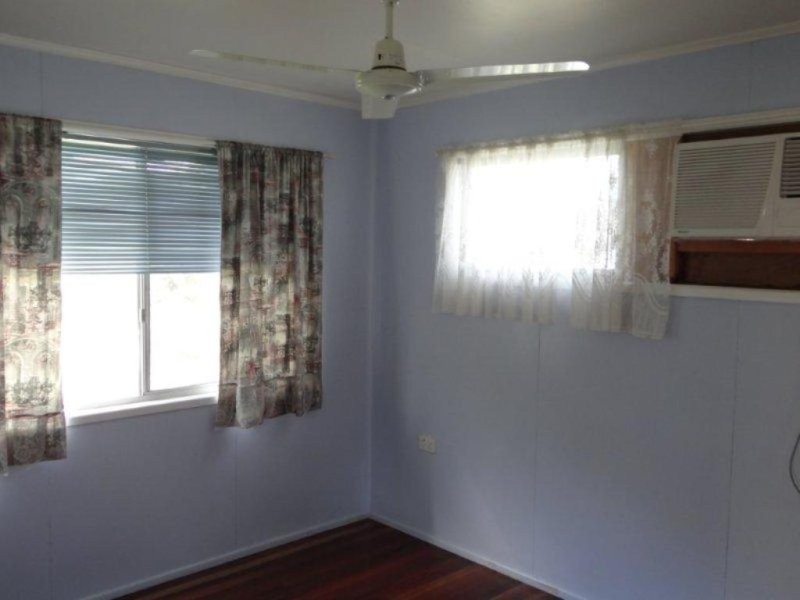 81 Beardmore Crescent, Dysart QLD 4745