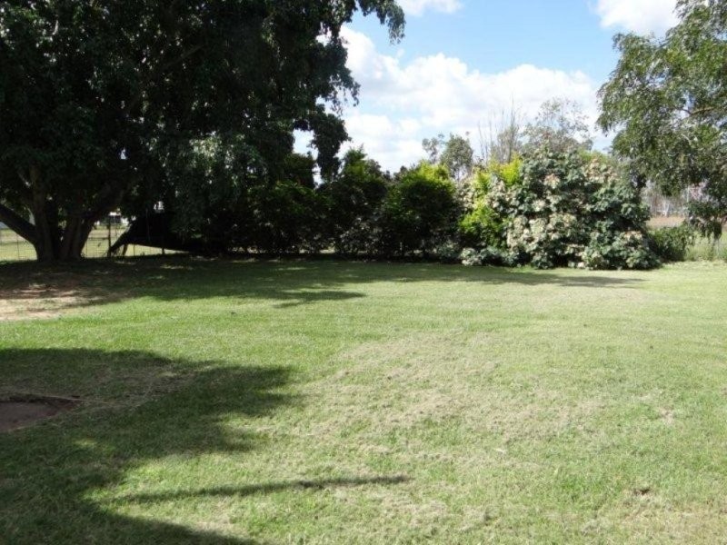 81 Beardmore Crescent, Dysart QLD 4745