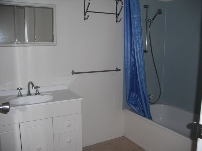 81 Beardmore Crescent, Dysart QLD 4745