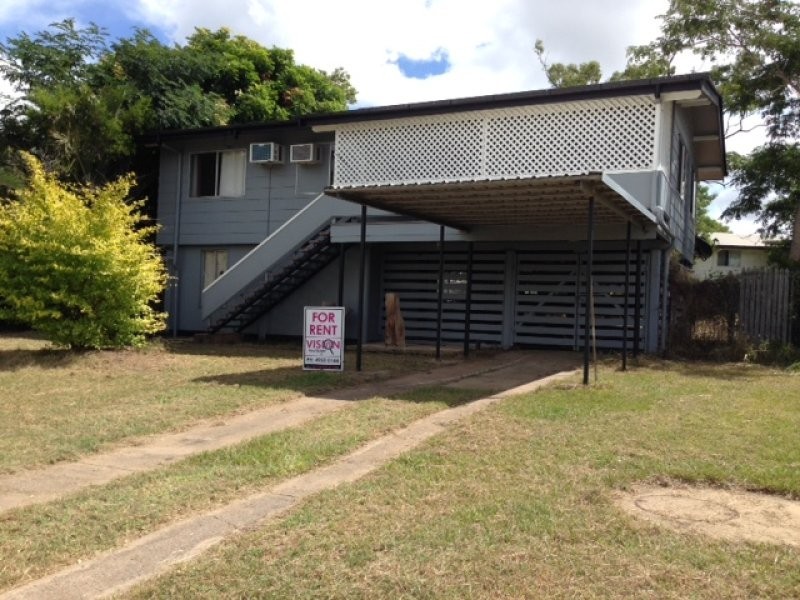 3 Kelloway Street, Dysart QLD 4745
