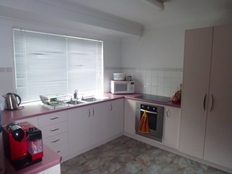 10 Robb Place, South Mackay QLD 4740