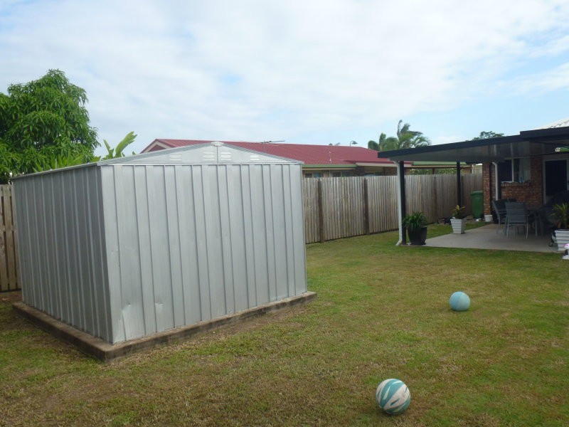 10 Robb Place, South Mackay QLD 4740
