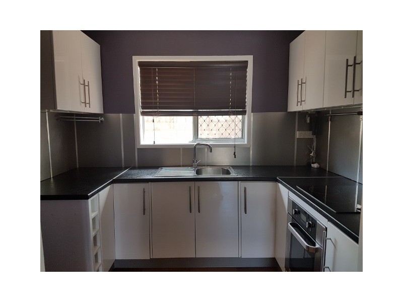 2/11 Lavarack Street, North Mackay QLD 4740