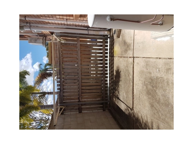 2/11 Lavarack Street, North Mackay QLD 4740