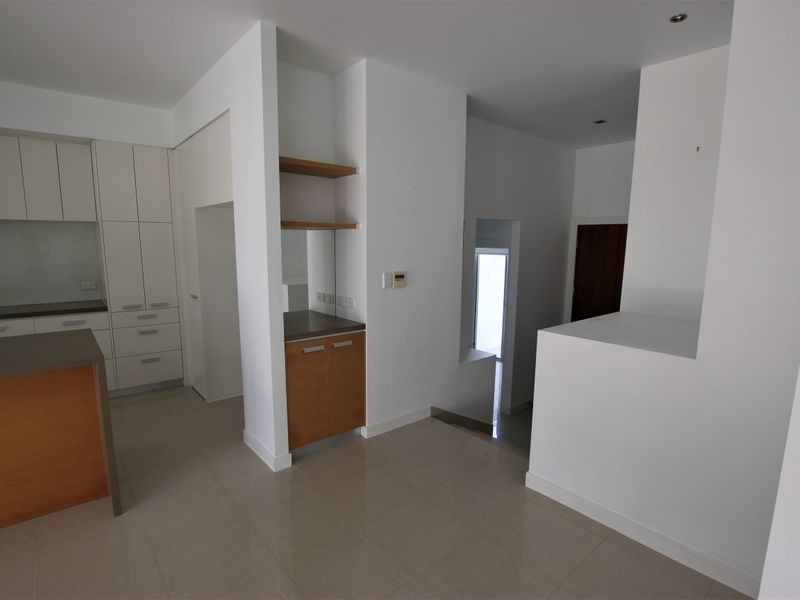 1/6 Belangason Way, Shoal Point QLD 4750