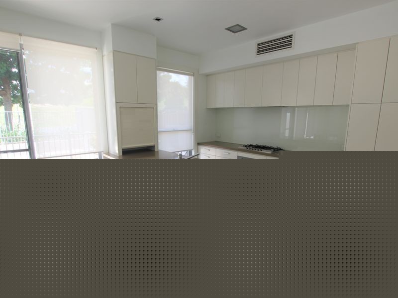 1/6 Belangason Way, Shoal Point QLD 4750