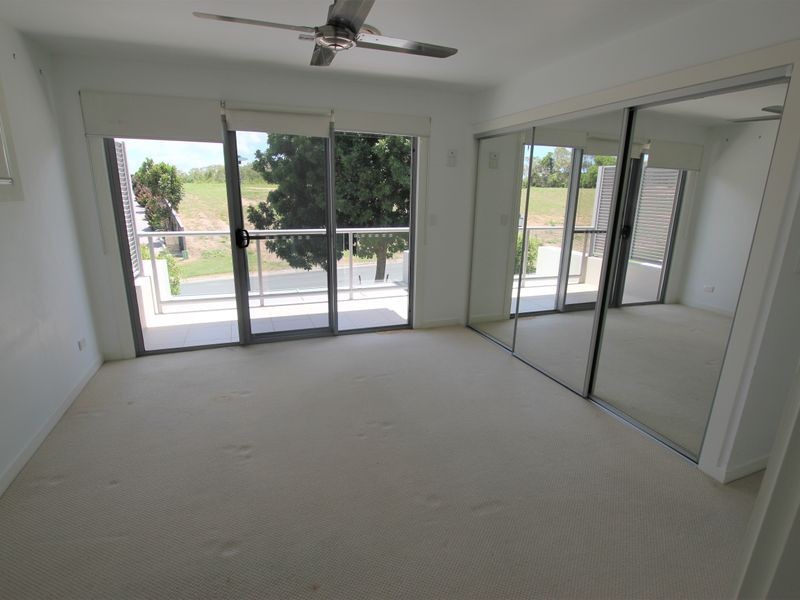 1/6 Belangason Way, Shoal Point QLD 4750