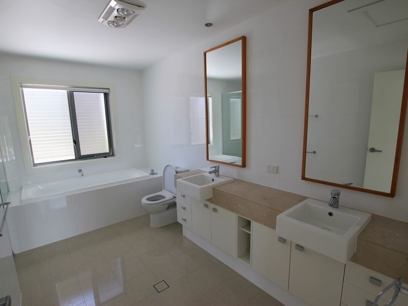 1/6 Belangason Way, Shoal Point QLD 4750