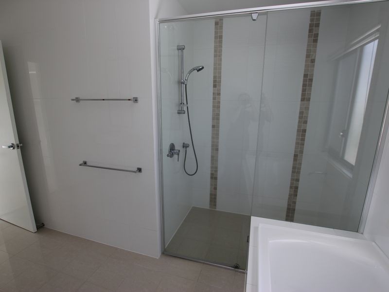 1/6 Belangason Way, Shoal Point QLD 4750