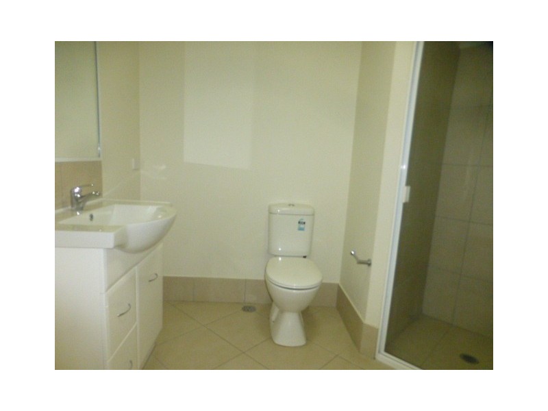 8/50 Shannon Crescent, Dysart QLD 4745