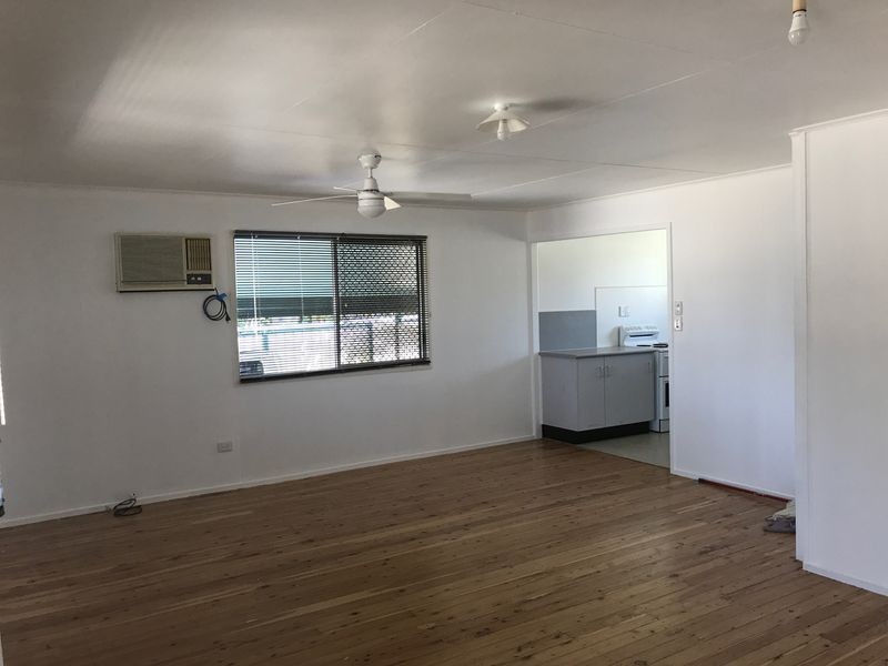 24 Beardmore Crescent, Dysart QLD 4745