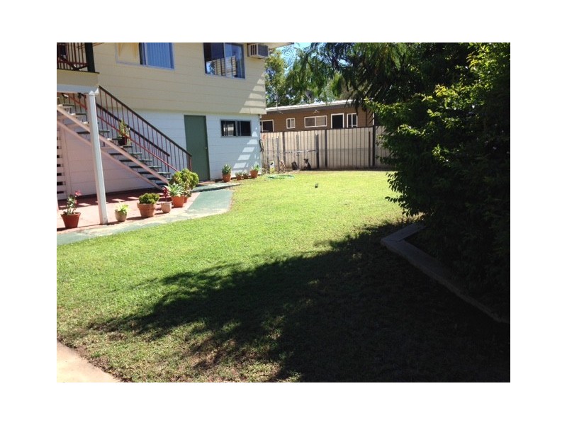 12 Brock Crescent, Dysart QLD 4745