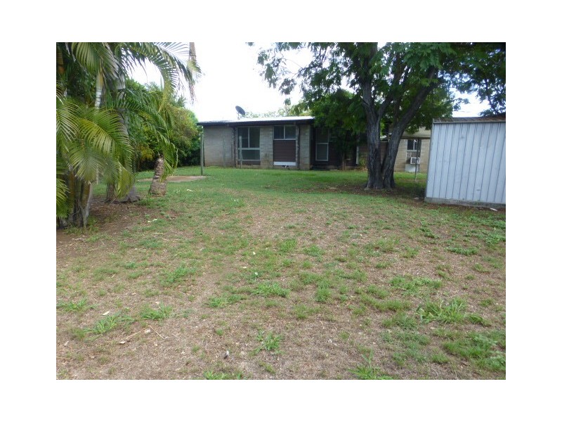 3 Cook Crescent, Dysart QLD 4745