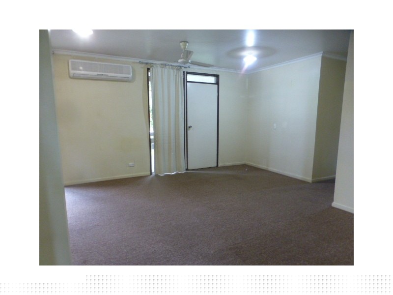 3 Cook Crescent, Dysart QLD 4745