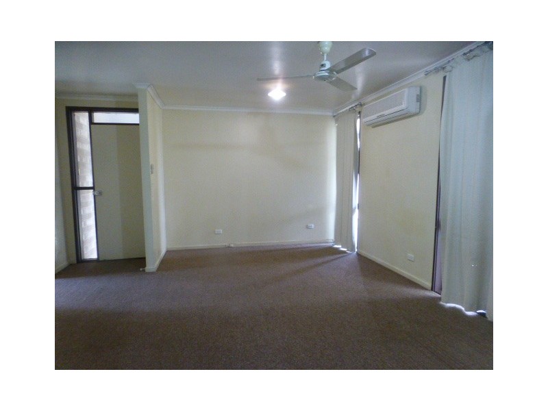 3 Cook Crescent, Dysart QLD 4745
