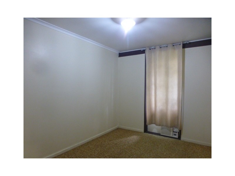 3 Cook Crescent, Dysart QLD 4745