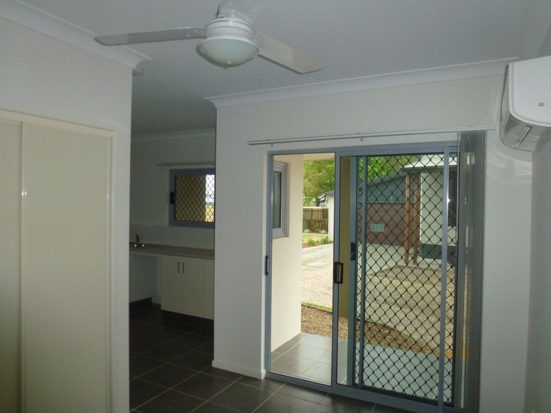 1B/32 Bassett Street, North Mackay QLD 4740