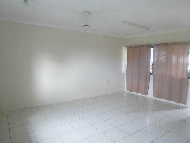 3/8 Symons Street, South Mackay QLD 4740