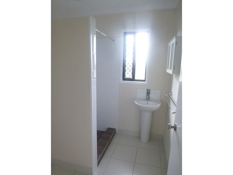 3/8 Symons Street, South Mackay QLD 4740