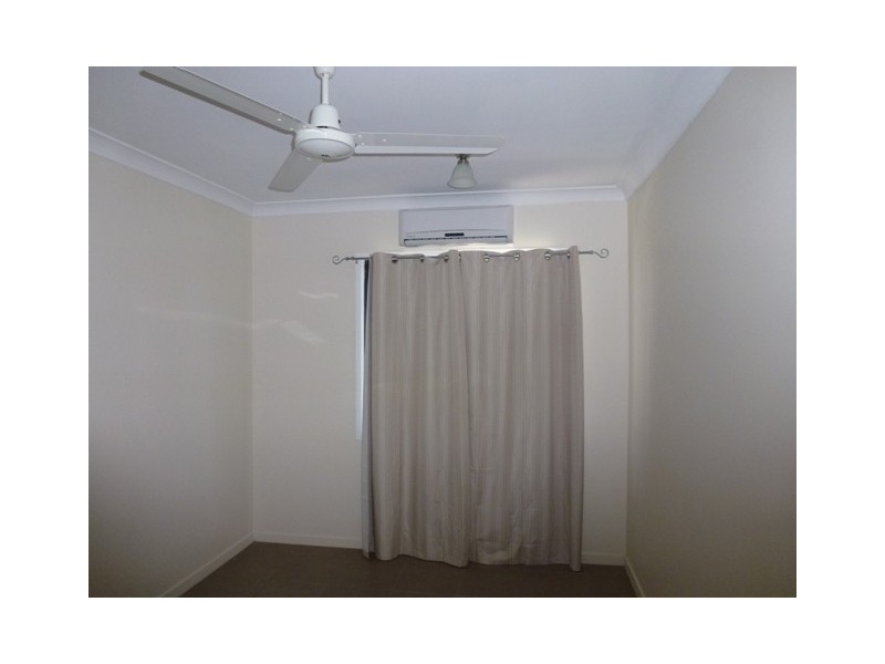 3/8 Symons Street, South Mackay QLD 4740
