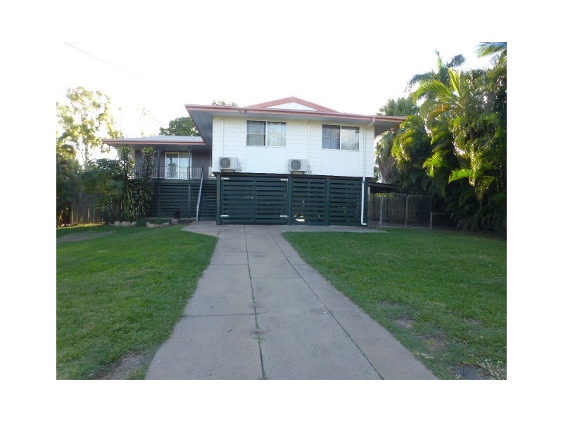 24 Winterer Crescent, Dysart QLD 4745