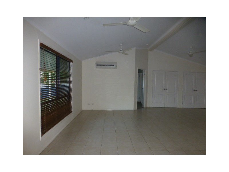 40 Beardmore Crescent, Dysart QLD 4745