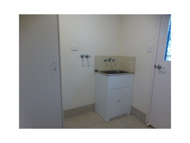 40 Beardmore Crescent, Dysart QLD 4745