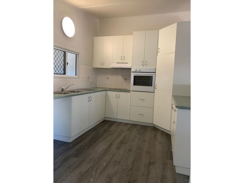 15 Field Street, West Mackay QLD 4740