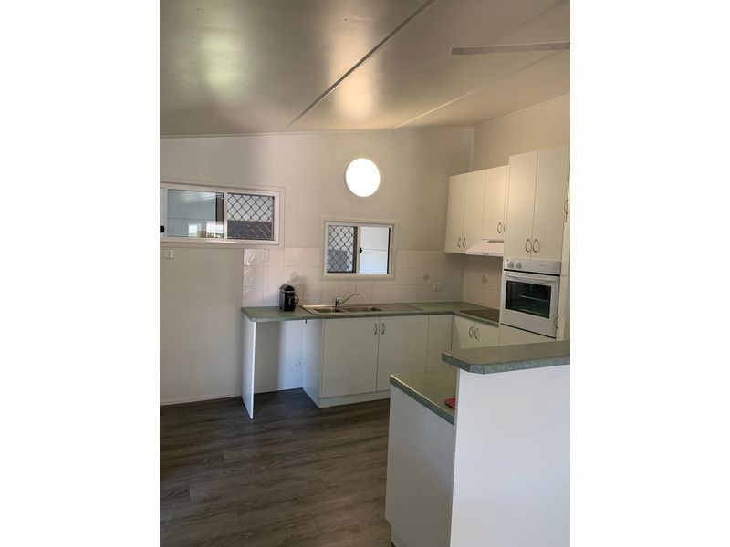 15 Field Street, West Mackay QLD 4740